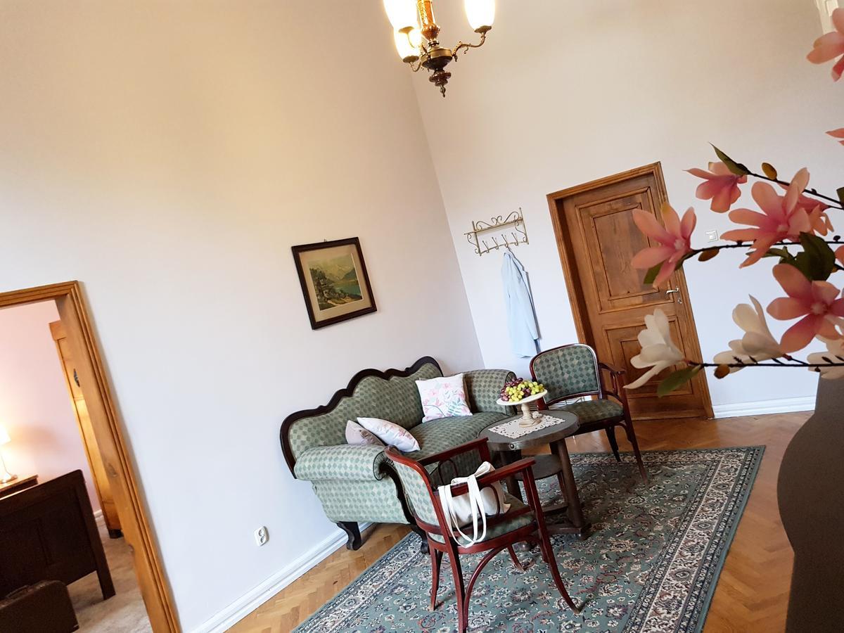 Zamek Joannitow Hotell Łagów Exteriör bild