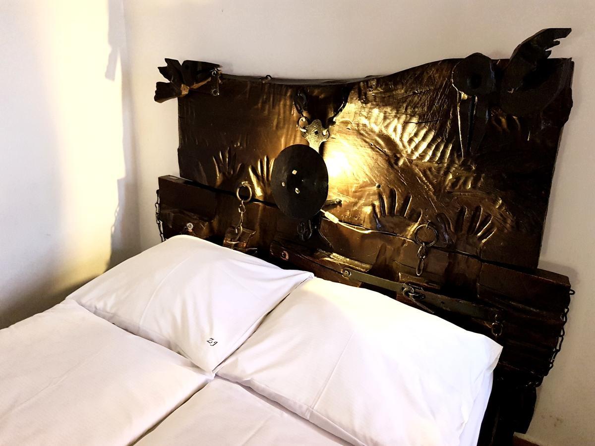 Zamek Joannitow Hotell Łagów Exteriör bild